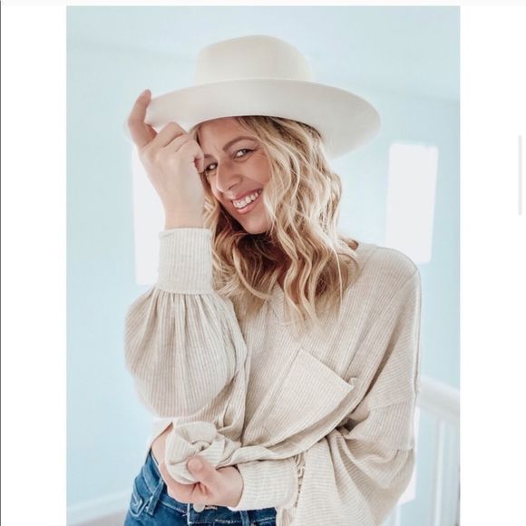 New Draping Ribbed Beige Bell Sleeve Henley Shirt Small - Picture 7 of 16